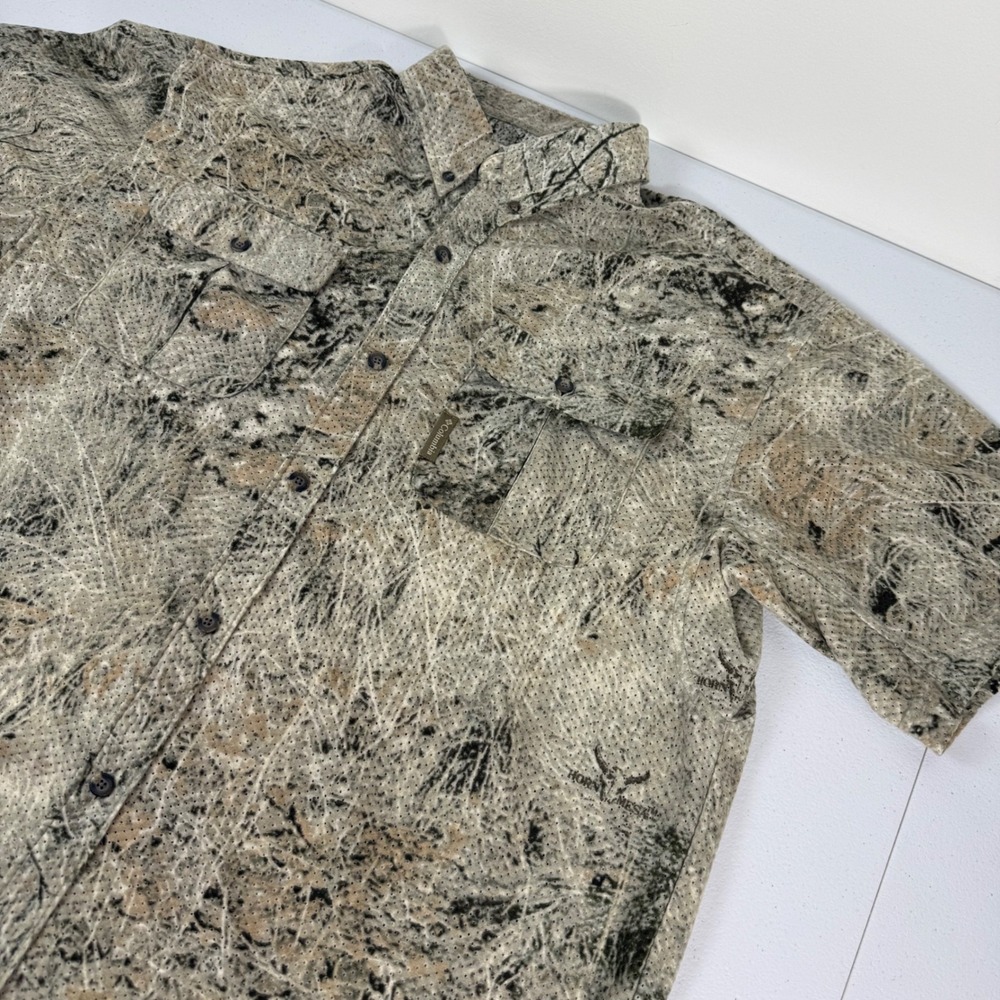 Columbia Mens Large Horn Hunter Mesa Camo Perforated Mesh Short Sleeve Shirt